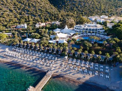 LATANYA PARK BEACH RESORT