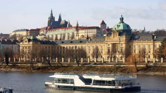Магията на Прага и най-красивите коледни базари в Европа с БОНУС 3 екскурзии - от Варна - 4 нощувки